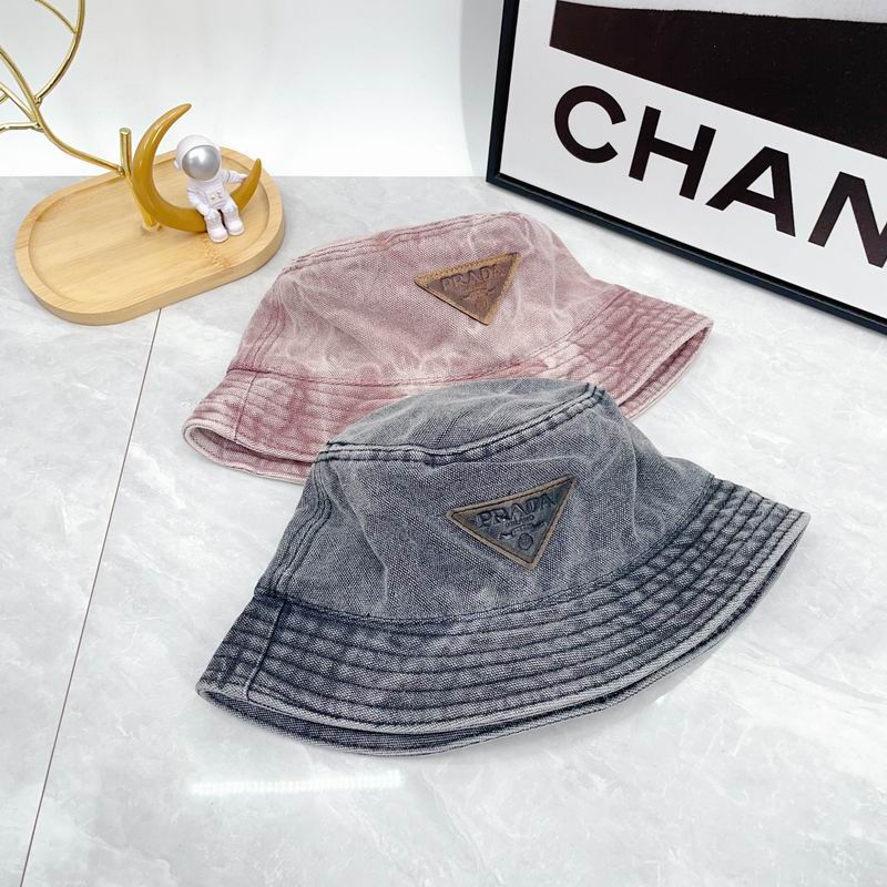 Prada hat dx18